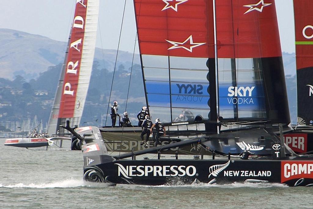 Emirates Team NZ is well ahead of Luna Rossa - Louis Vuitton Cup, Round Robin 4, Race 1, July 23, 2013 © John Navas 